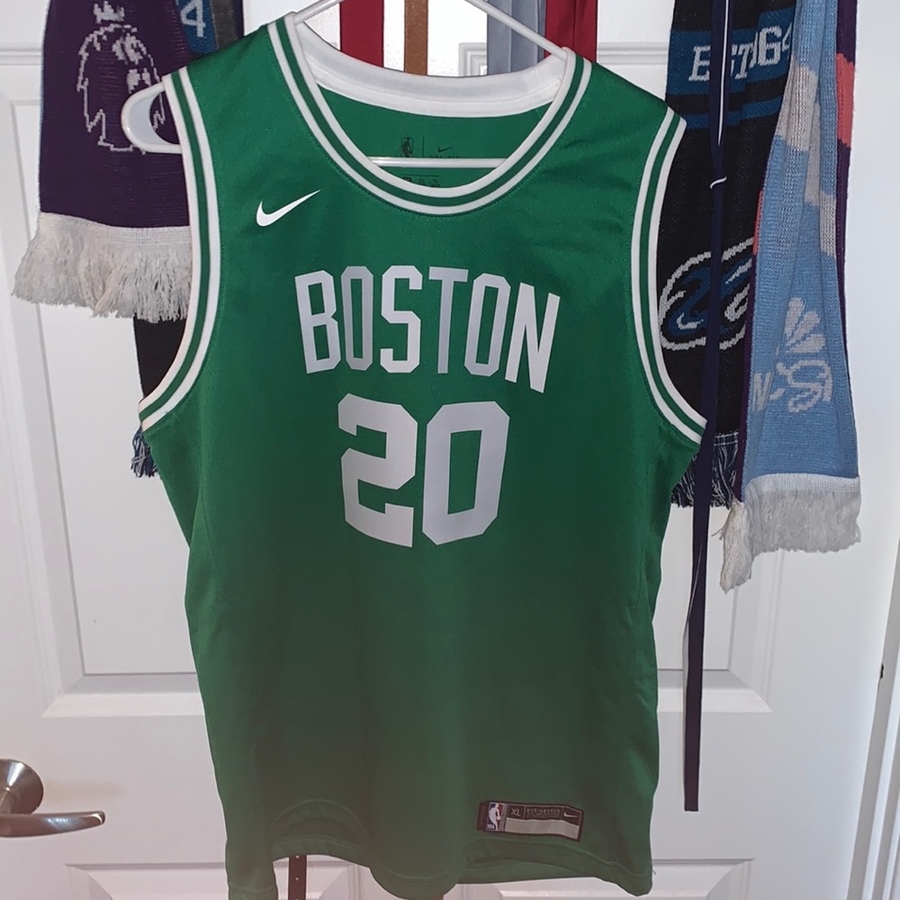 Never worn Celtics jersey Gordon Hayward #20